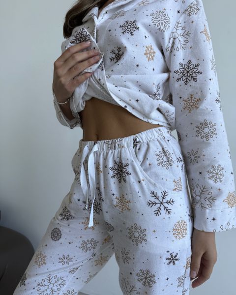Женская пижама из фланели (рубашка + штаны) снежинки на белом, COSY F44P фото